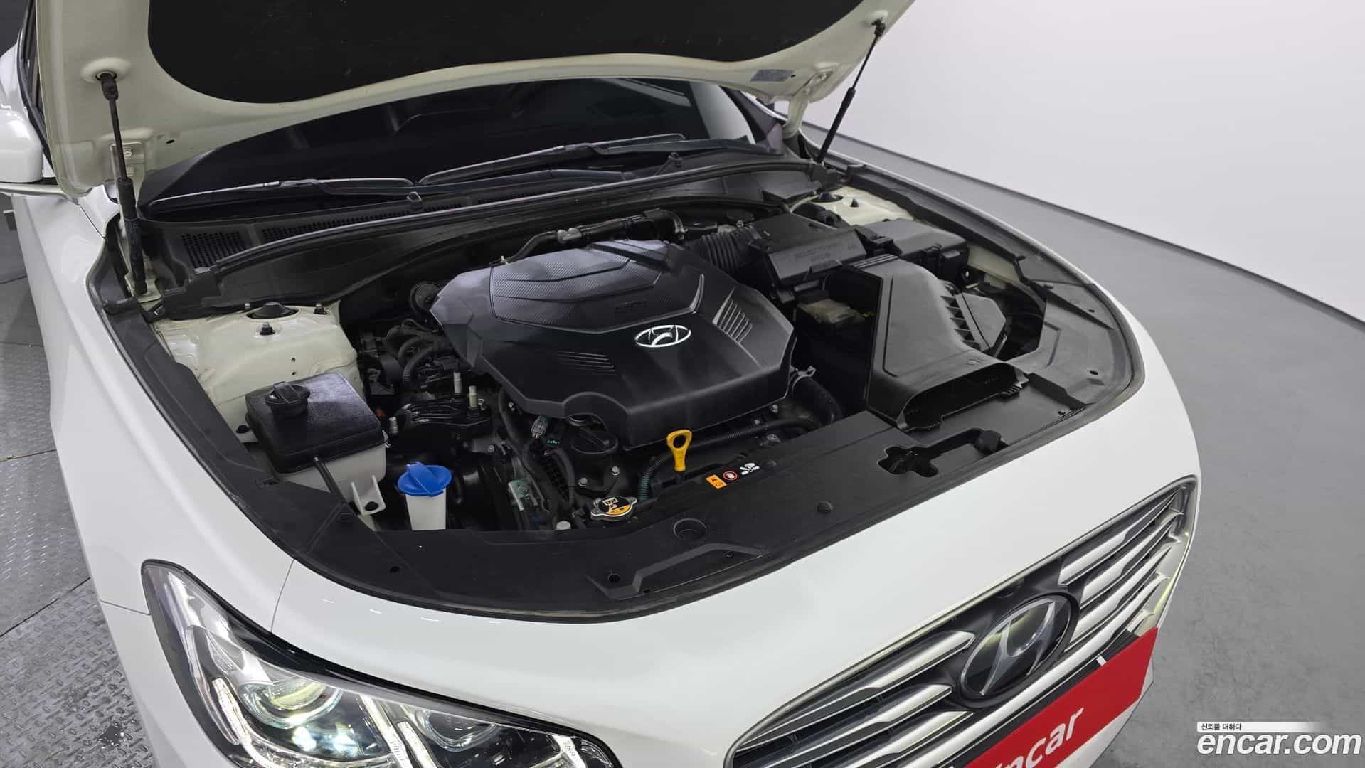 Grandeur Hyundai 2019.3-INNER-006
