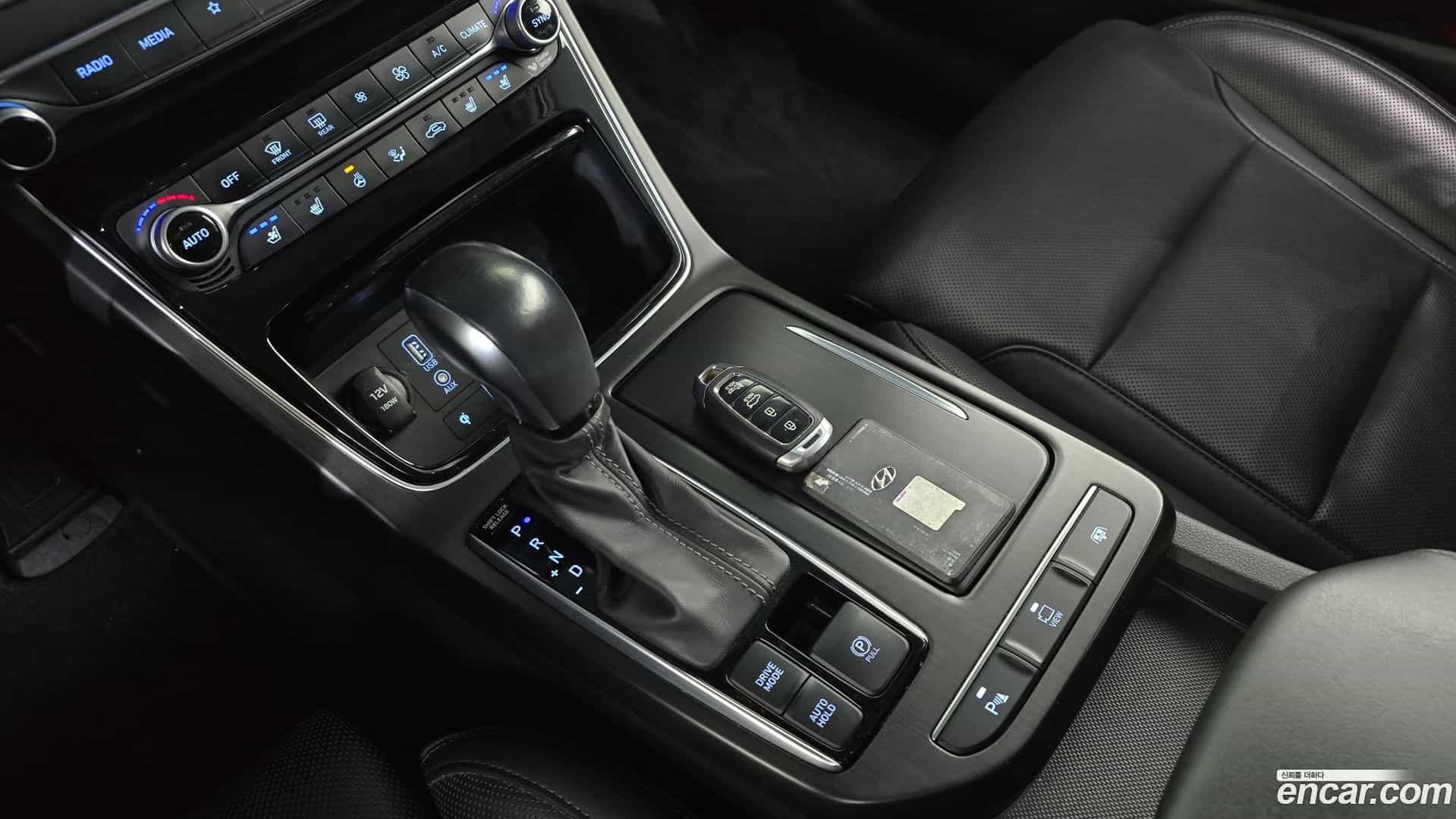 Grandeur Hyundai 2019.3-INNER-009