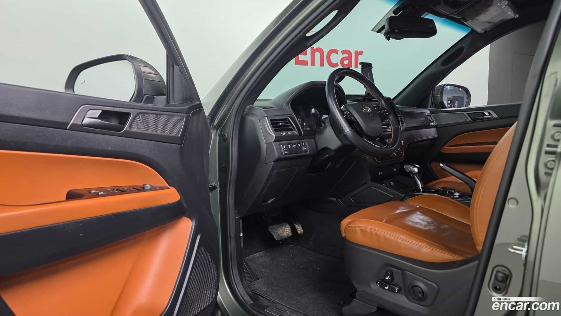 Rexton KG Mobility 2022.8-OPTION-015