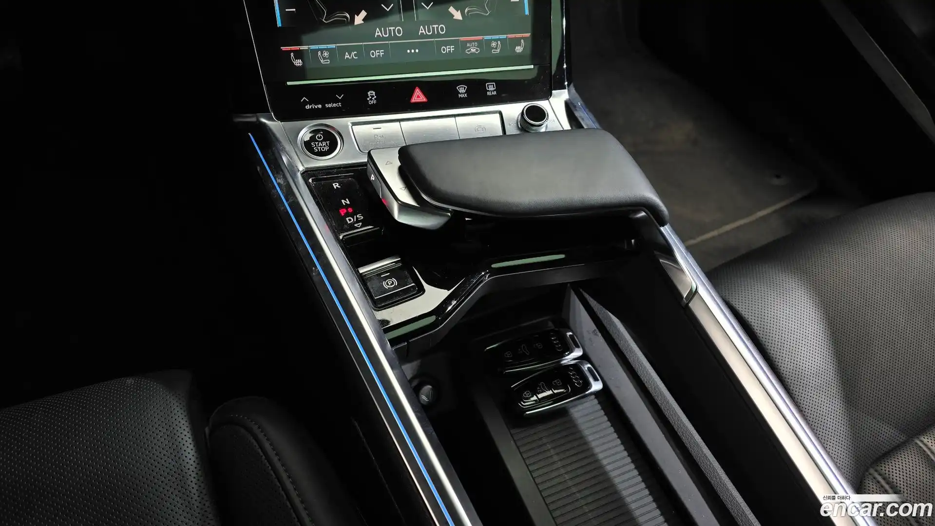 e-tron Audi 2021.11-INNER-009