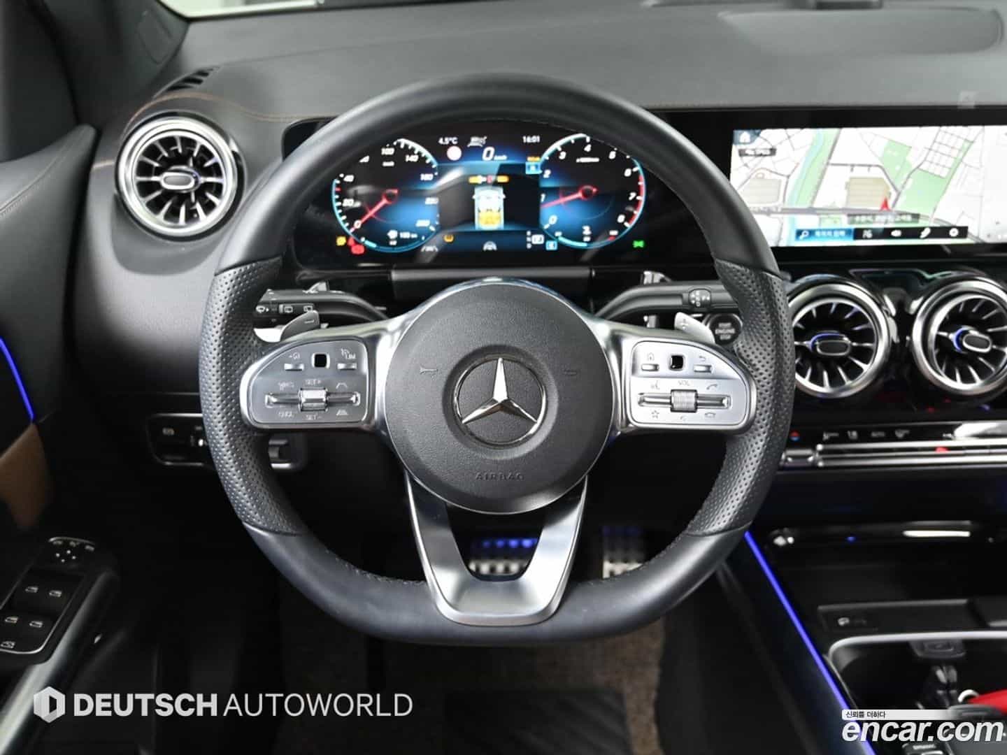 GLA-Class Mercedes-Benz 2022.11-OPTION-017