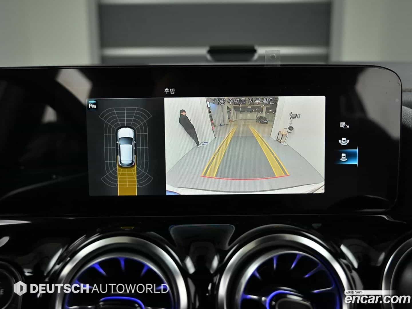 GLA-Class Mercedes-Benz 2022.11-OPTION-019