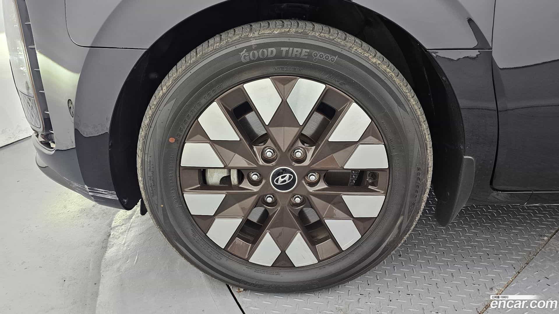 Staria Hyundai 2023.4-OUTER-005