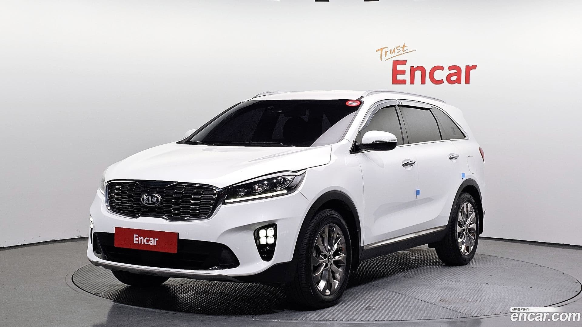 Main__Slider__Photo:Sorento Kia 2019.7-0