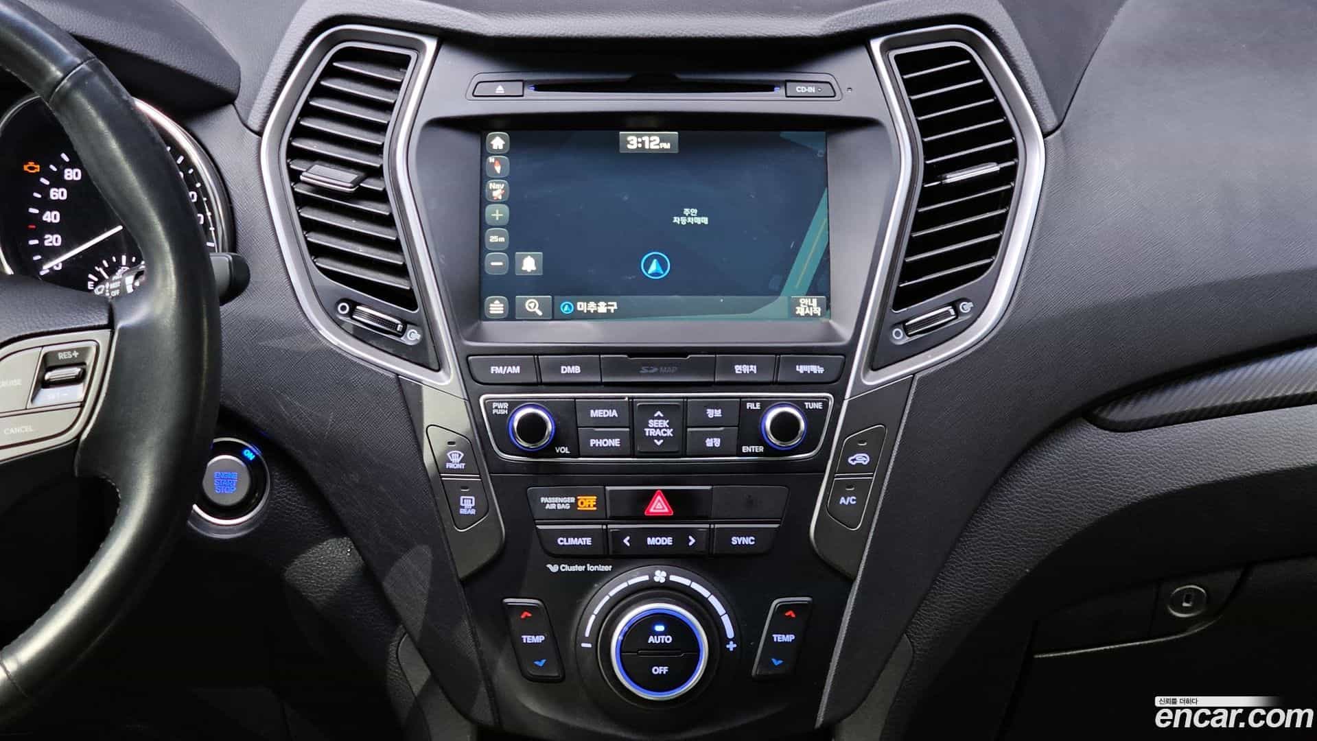 Santafe Hyundai 2016.2-OPTION-018