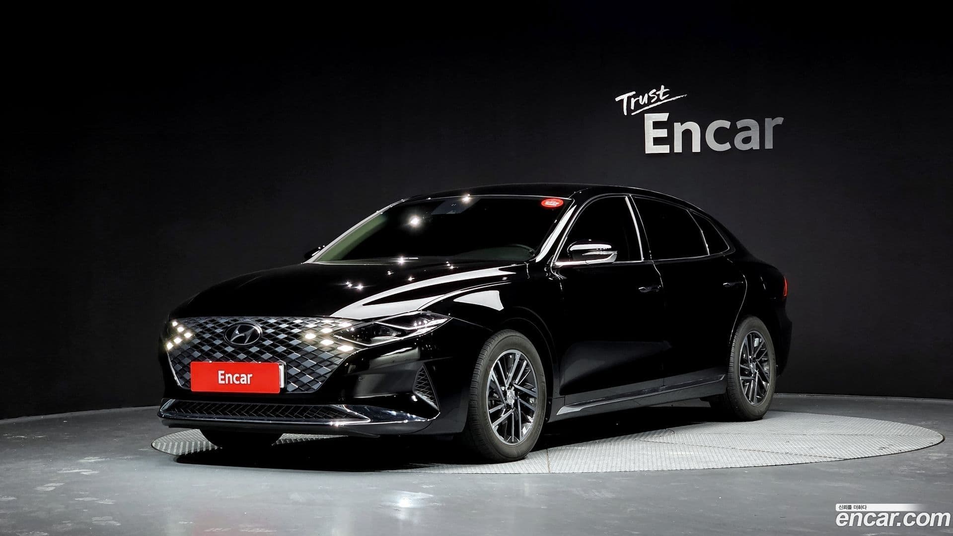 Main__Slider__Photo:Grandeur Hyundai 2020.11-0