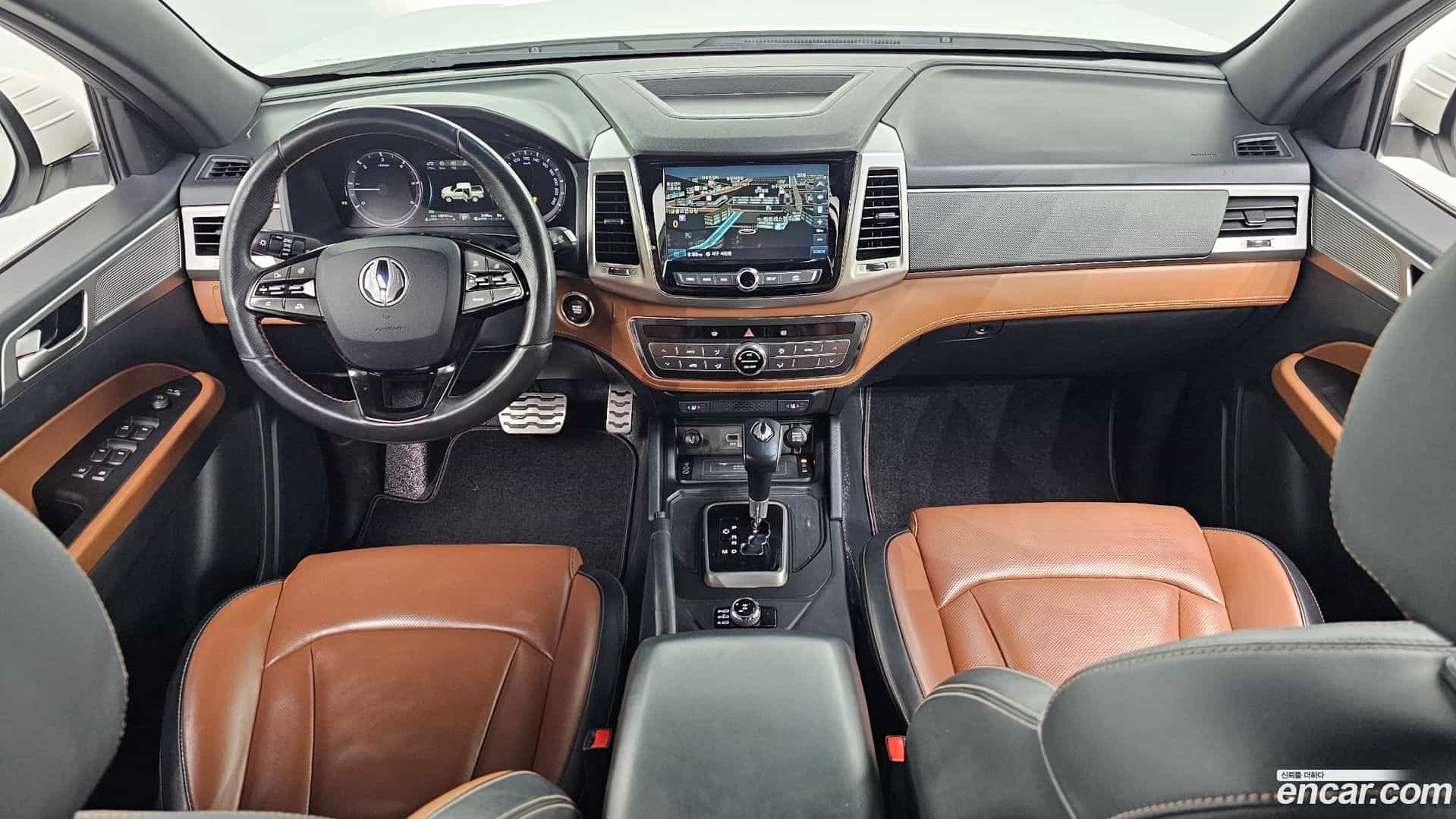 Rexton KG Mobility 2019.5-INNER-007