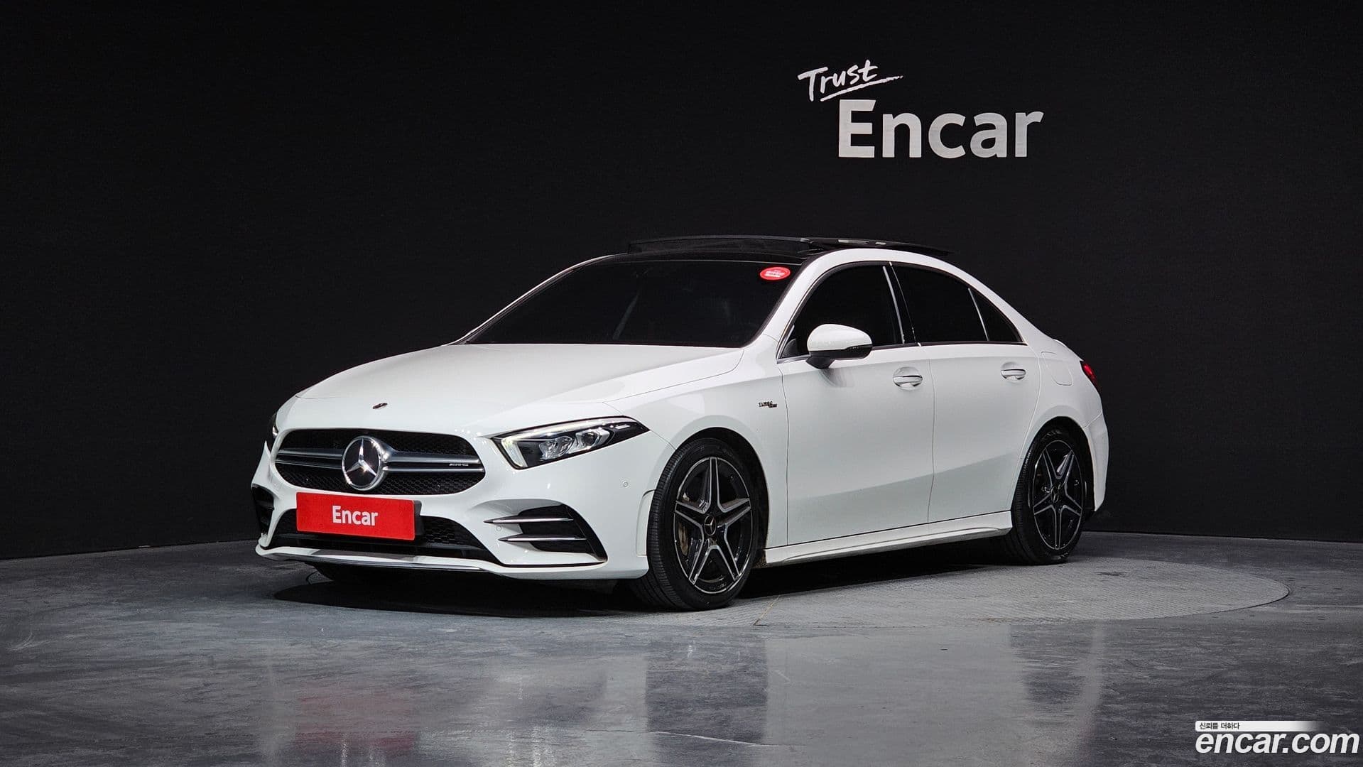 Main__Slider__Photo:A-Class Mercedes-Benz 2021.9-0