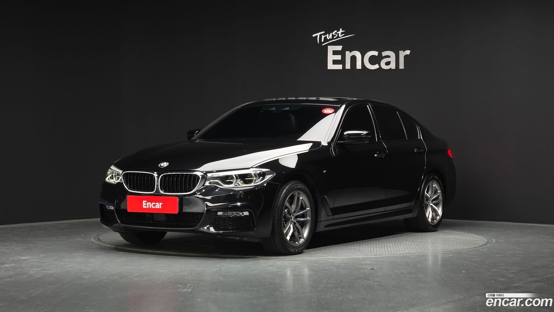 Main__Slider__Photo:5-Series BMW 2017.6-0