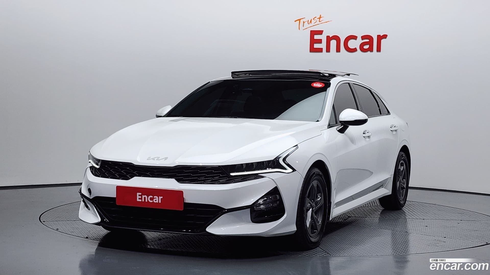 Main__Slider__Photo:K5 Kia 2022.9-0