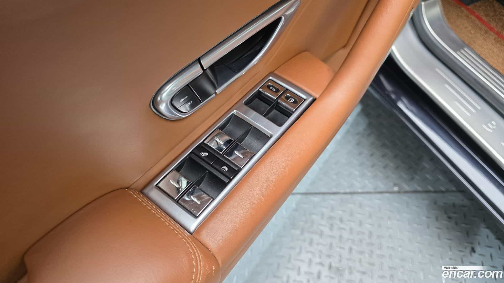Continental Bentley 2015.10-OPTION-018