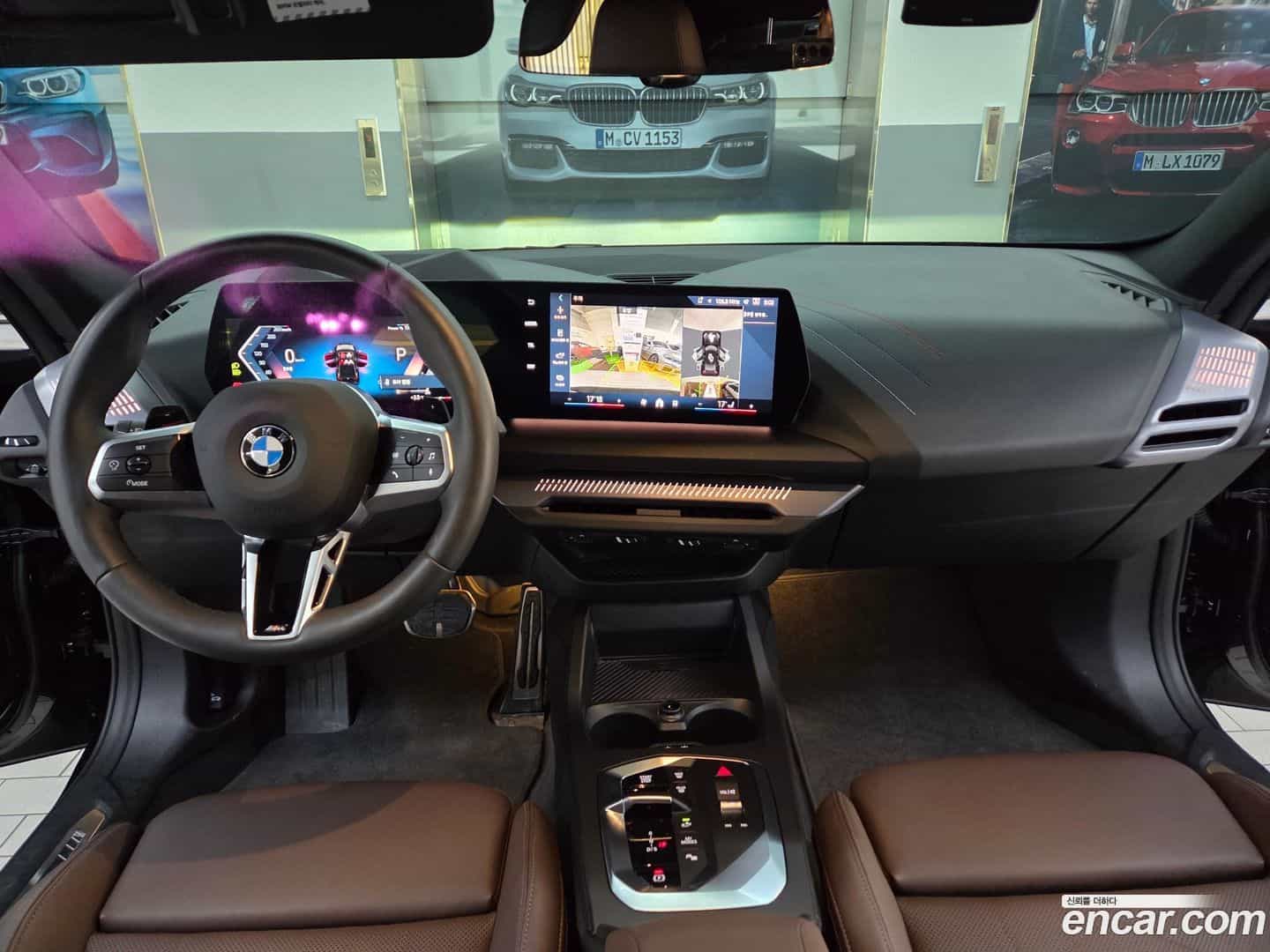 2-Series BMW 2025.9-INNER-010