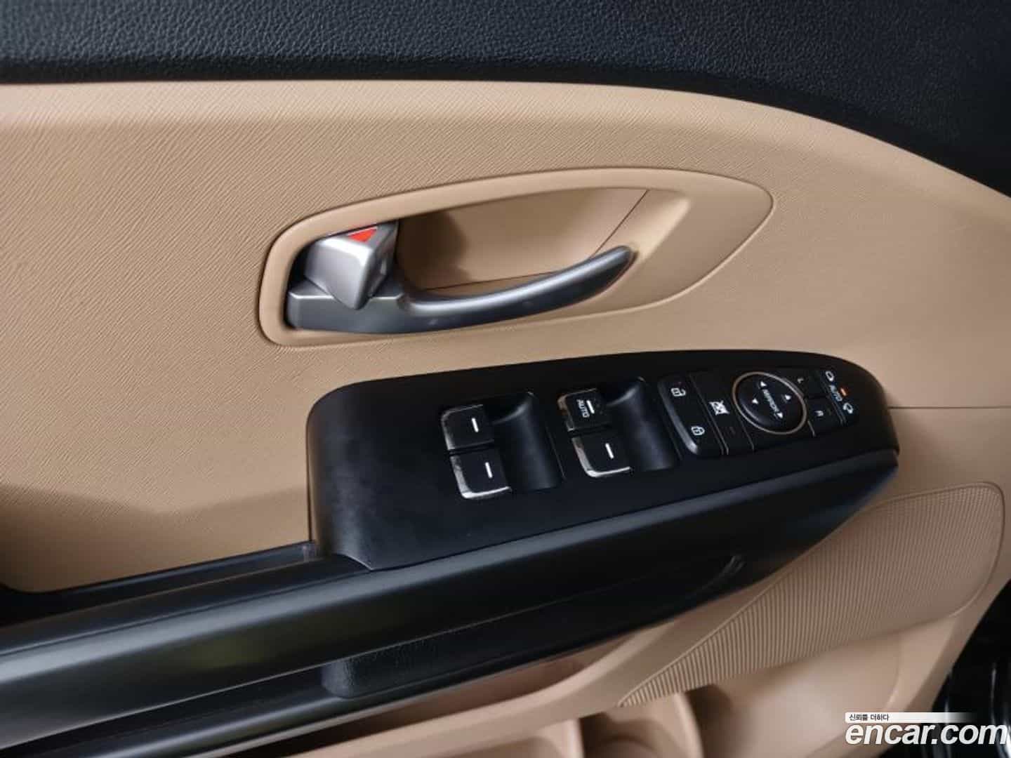 Canival Kia 2016.2-INNER-009
