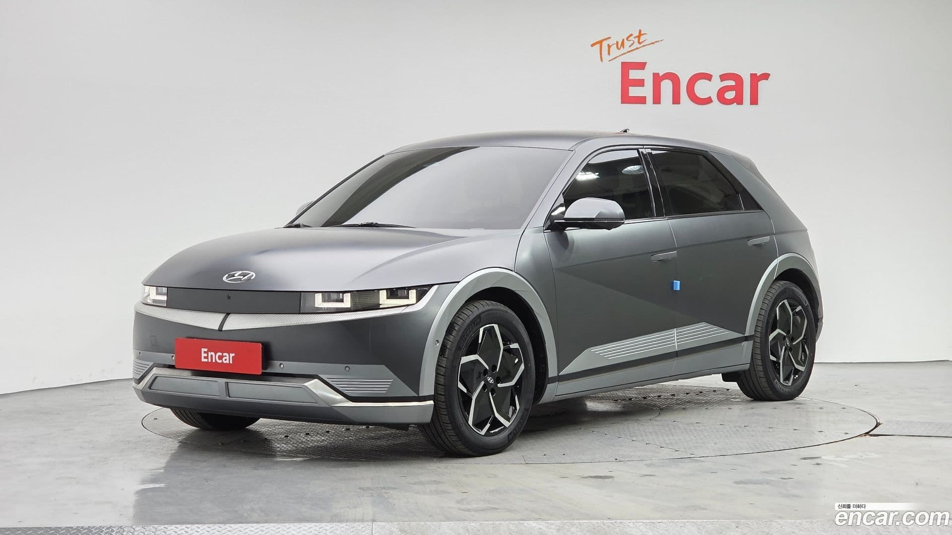 Main__Slider__Photo:Ioniq5 Hyundai 2021.11-0