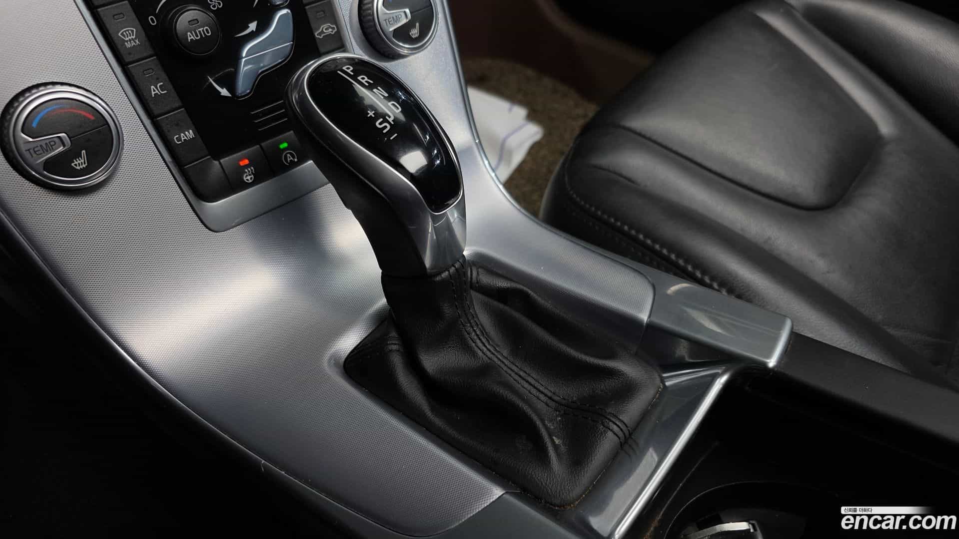 V60 Volvo 2017.2-INNER-009