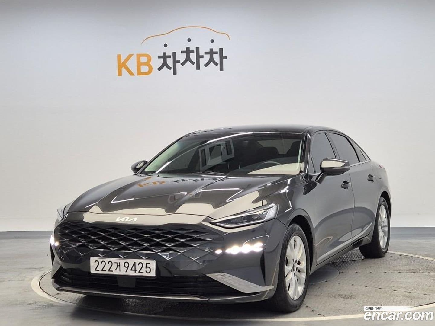 Main__Slider__Photo:K8 Kia 2022.4-0