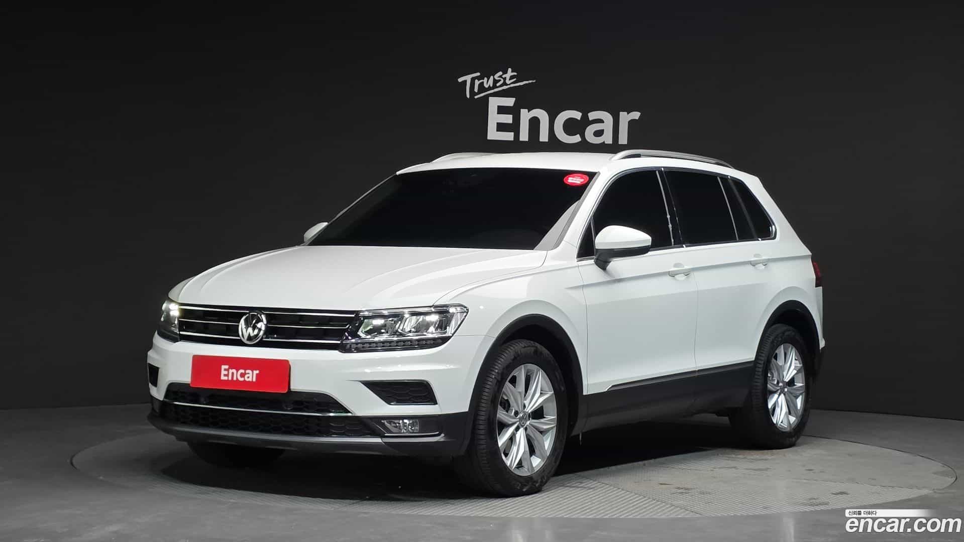 Tiguan Volkswagen 2020.2-OUTER-001