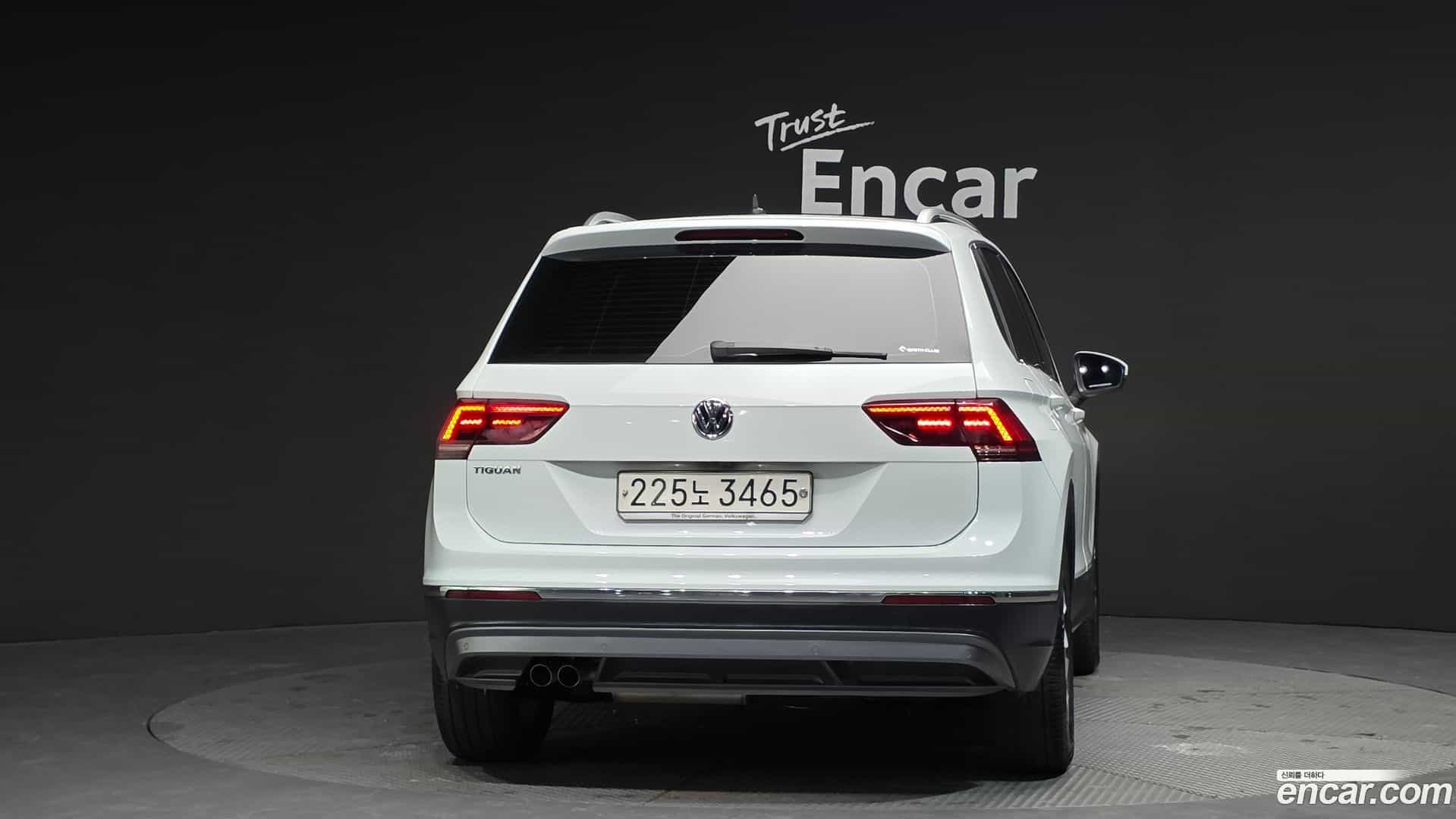 Tiguan Volkswagen 2020.2-OUTER-004