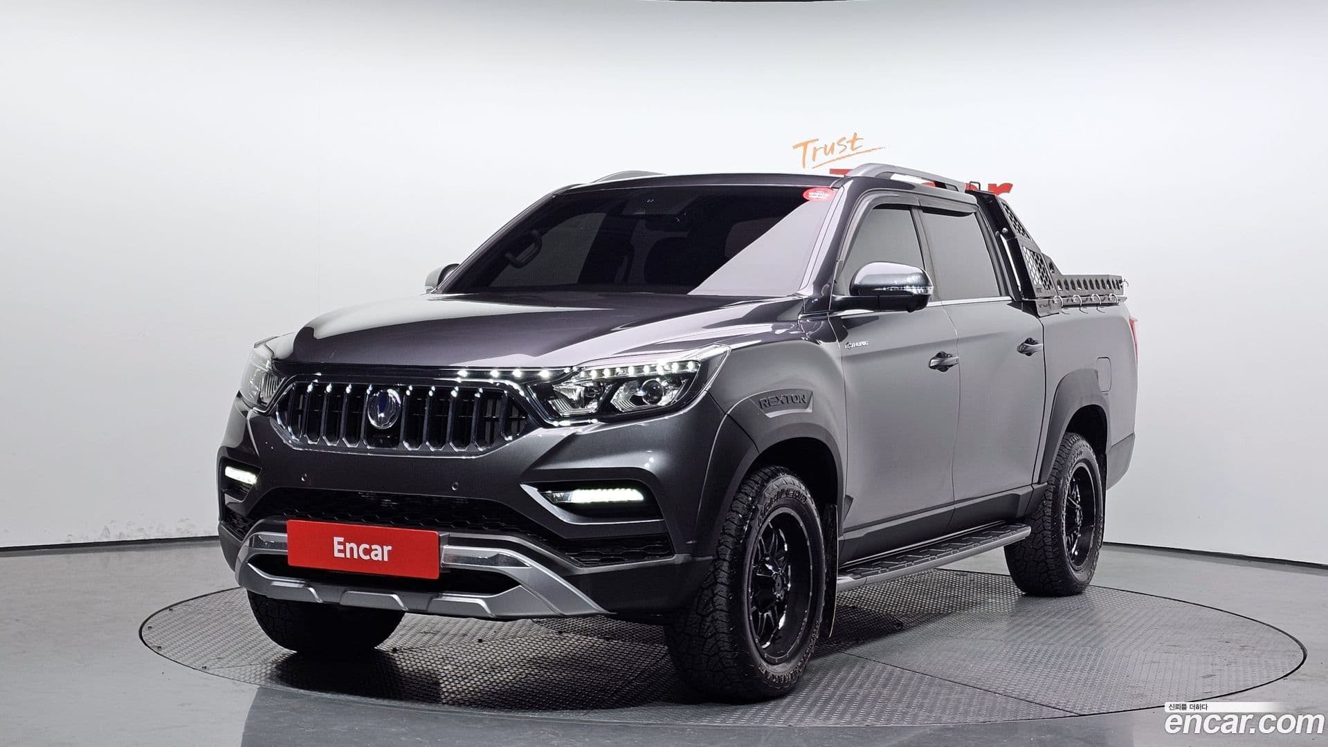 Main__Slider__Photo:Rexton KG Mobility 2019.8-0