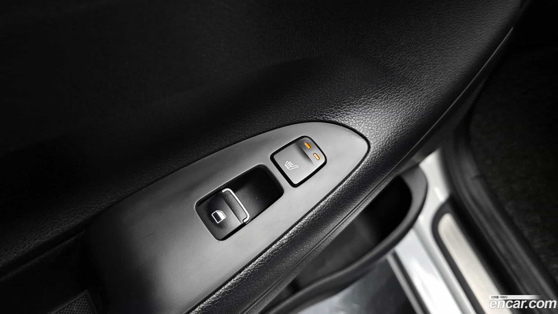 Grandeur Hyundai 2019.6-OPTION-021