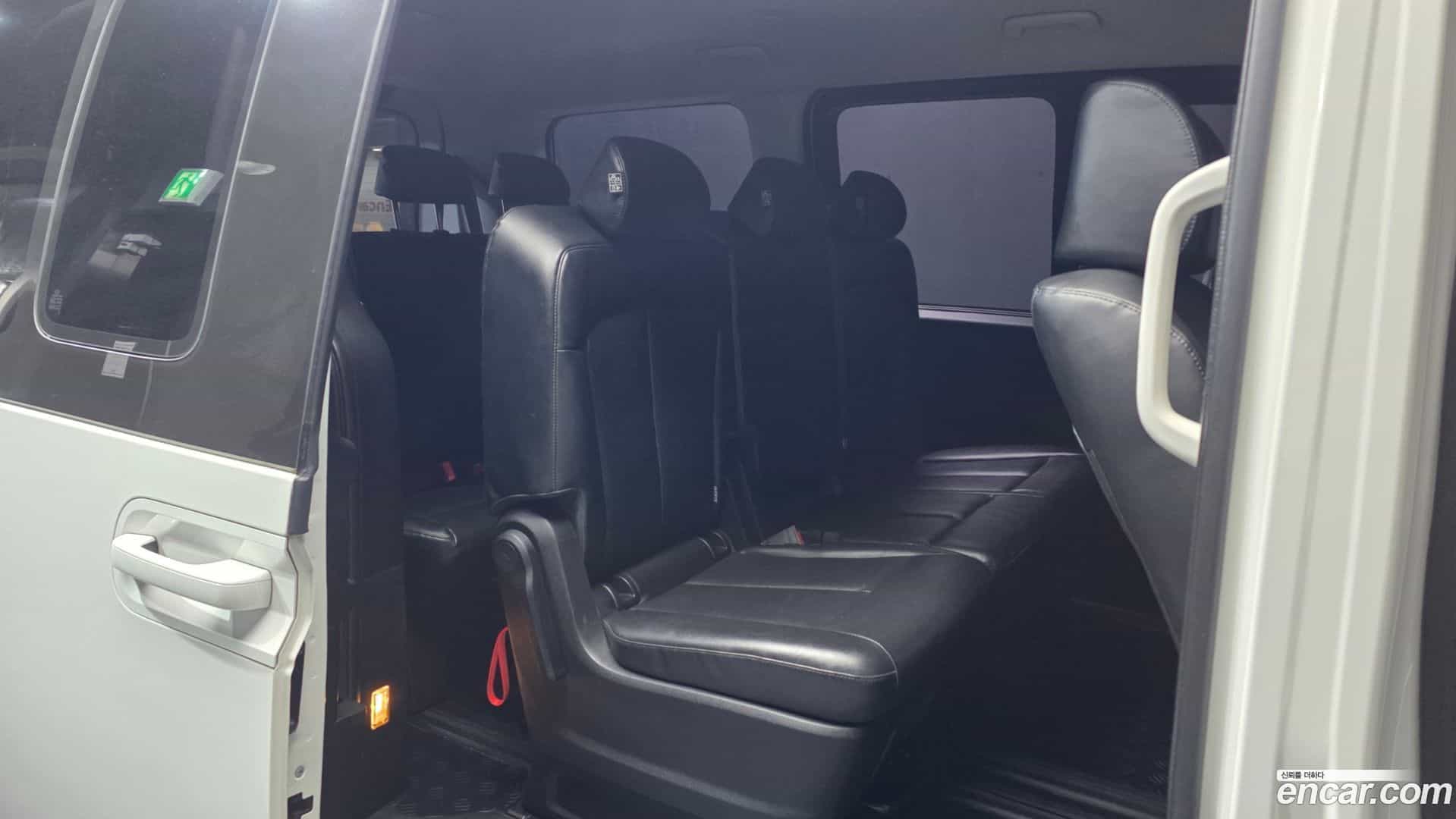 Staria Hyundai 2021.11-OPTION-016