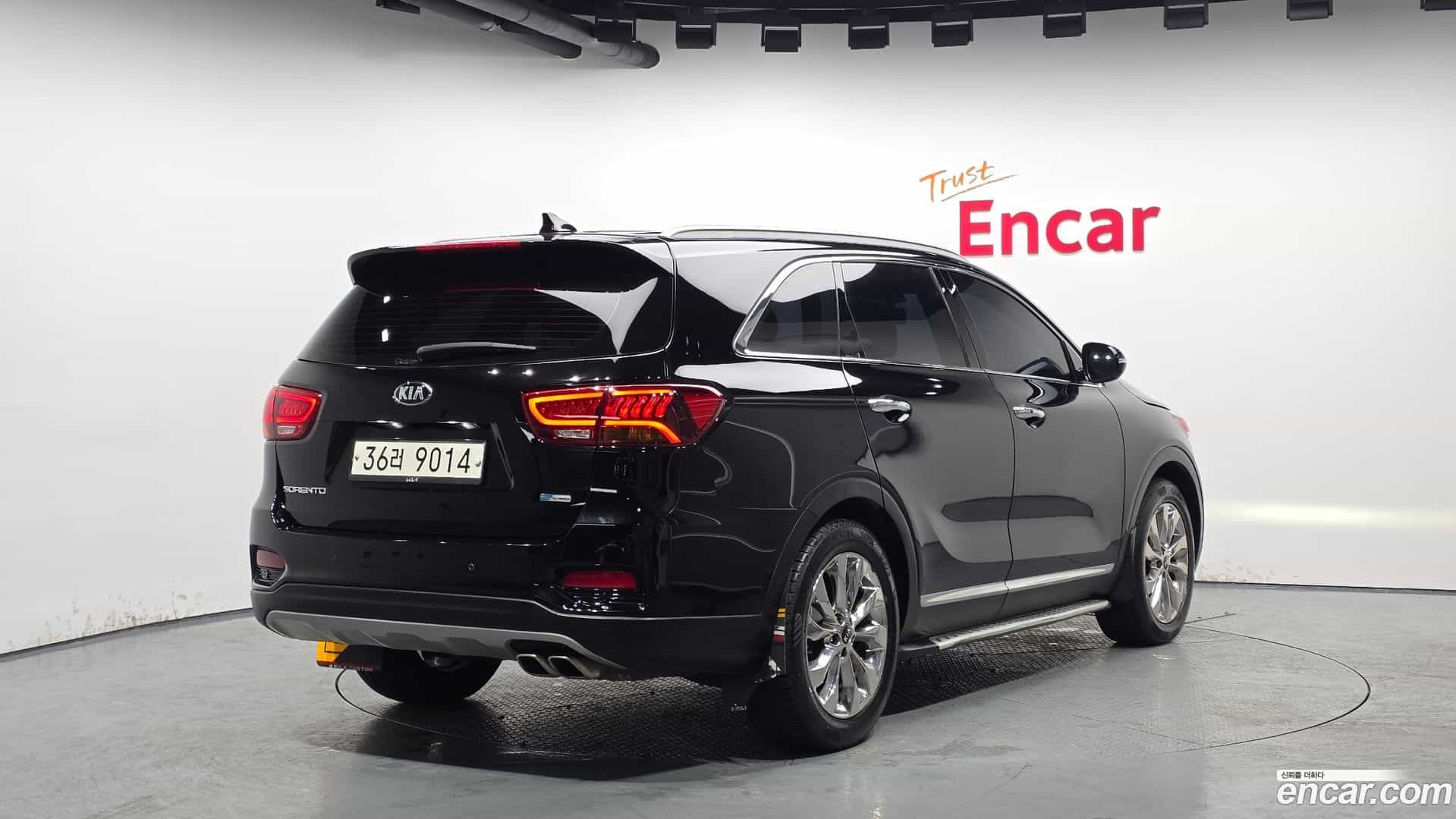 Sorento Kia 2017.8-OUTER-002