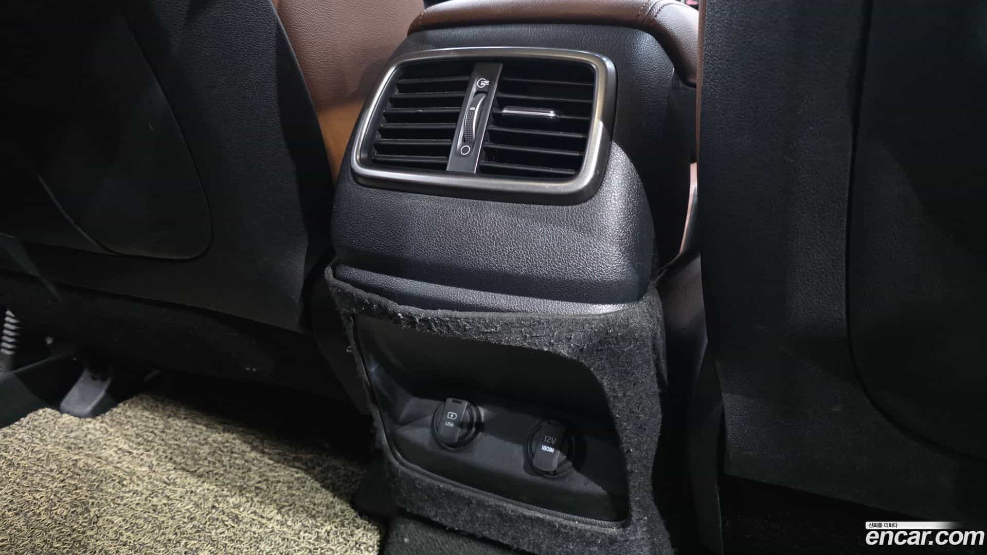 Sorento Kia 2017.8-OPTION-023