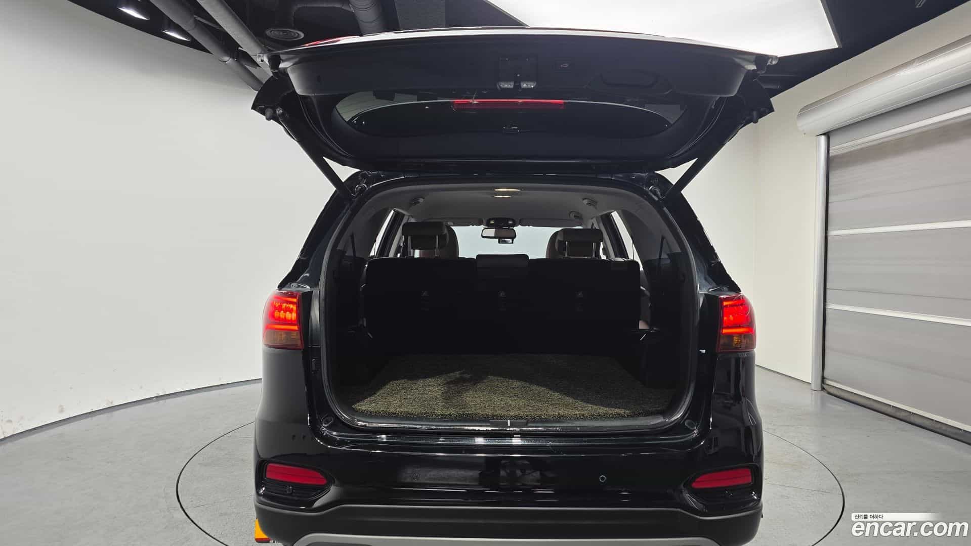 Sorento Kia 2017.8-OPTION-024