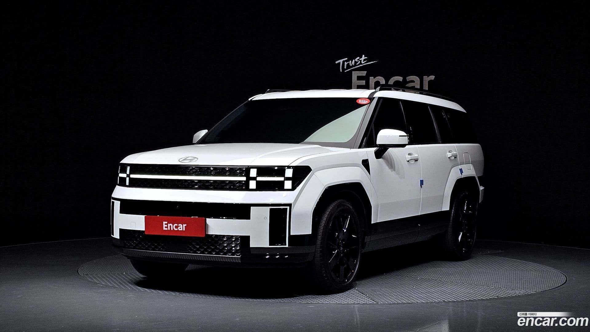 Main__Slider__Photo:Santafe Hyundai 2024.0-0