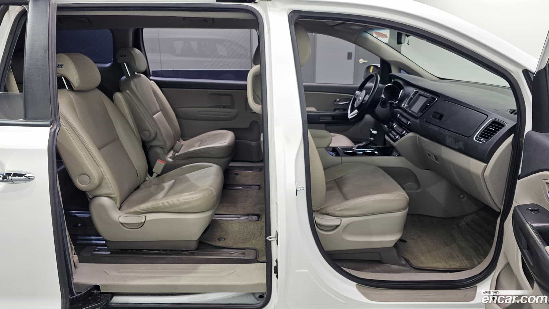 Canival Kia 2020.0-OPTION-015