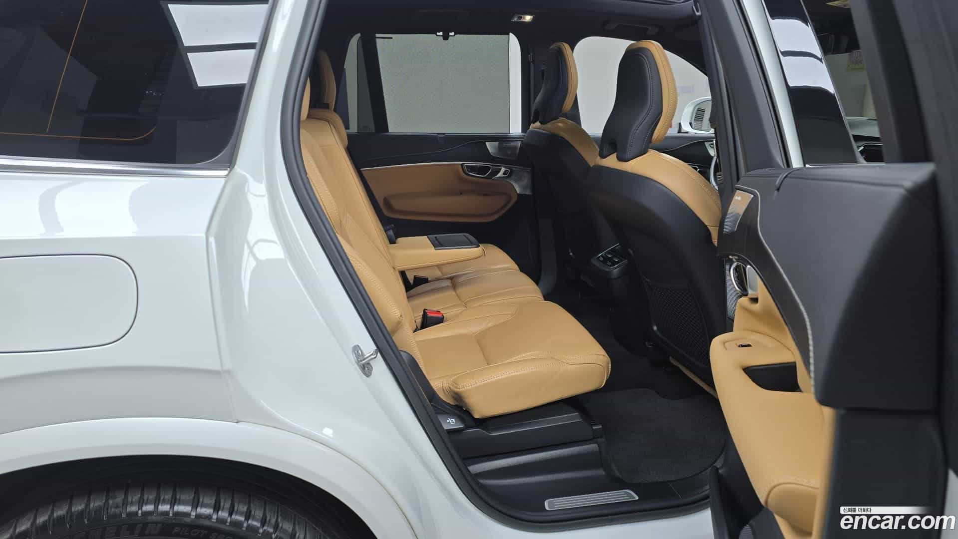 XC90 Volvo 2022.6-OPTION-016