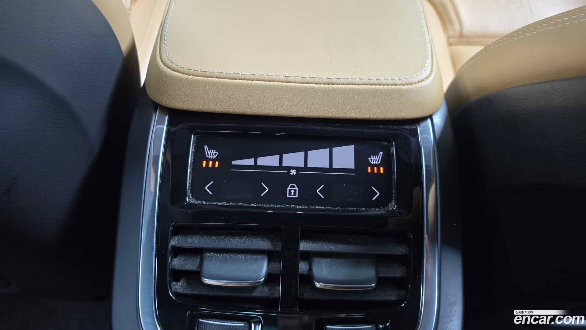 XC90 Volvo 2022.6-OPTION-022