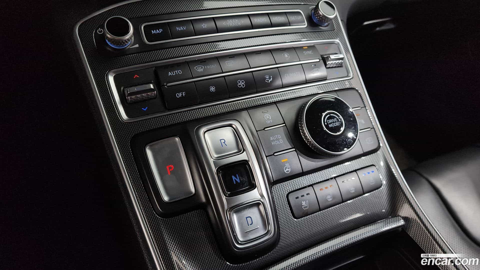 Santafe Hyundai 2021.0-INNER-009