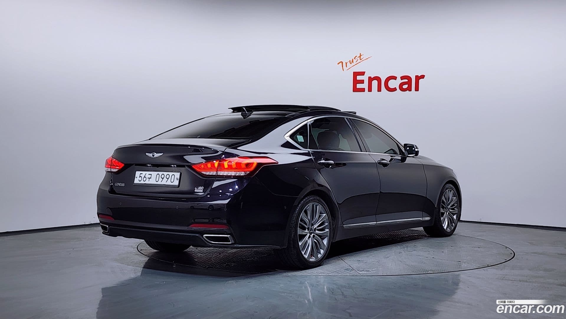 Main__Slider__Photo:Genesis Hyundai 2016.3-1