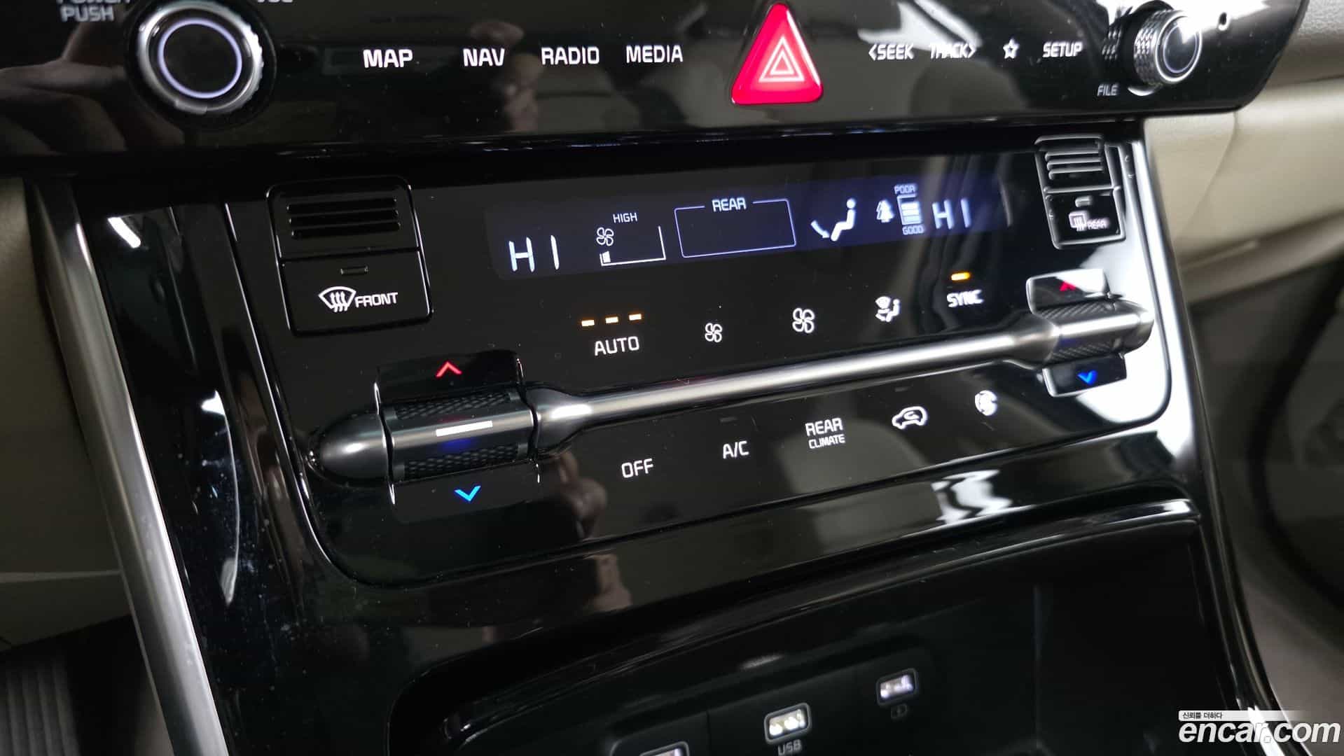 Canival Kia 2023.7-OPTION-020