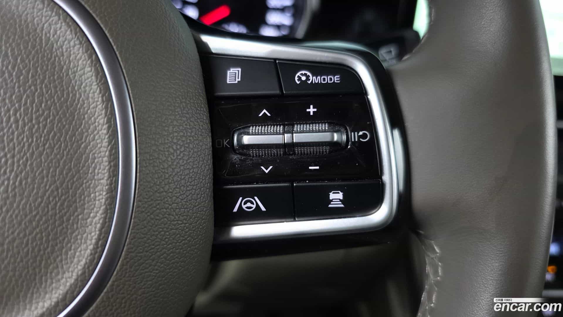 Canival Kia 2023.7-OPTION-021