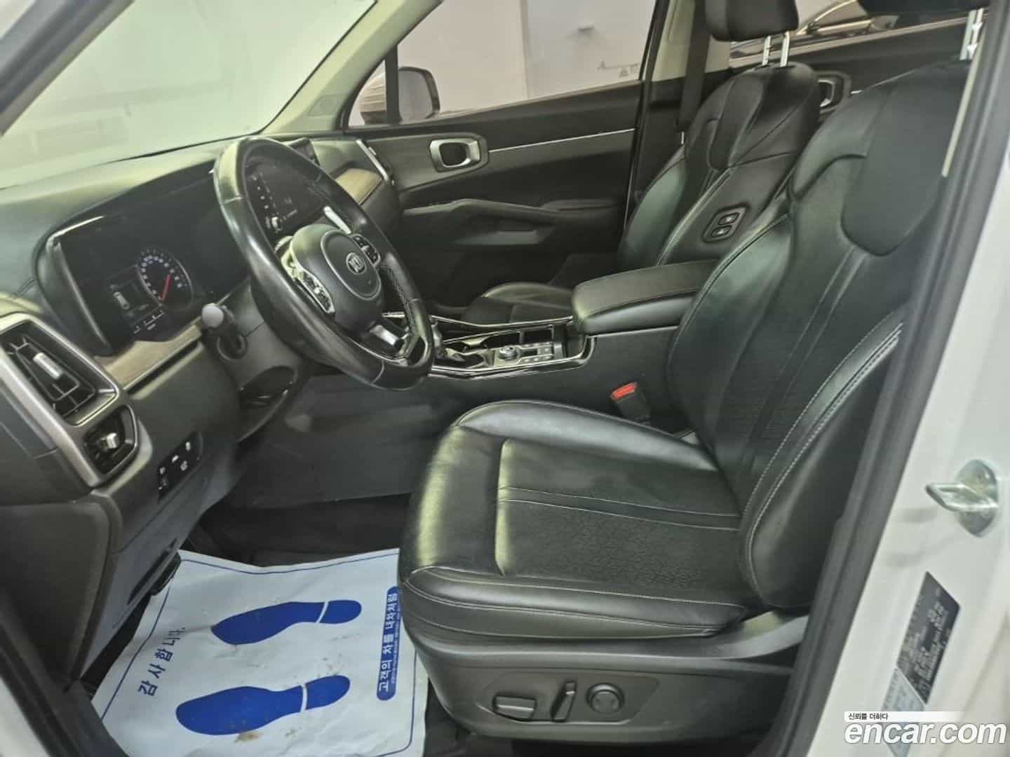 Sorento Kia 2021.2-INNER-009