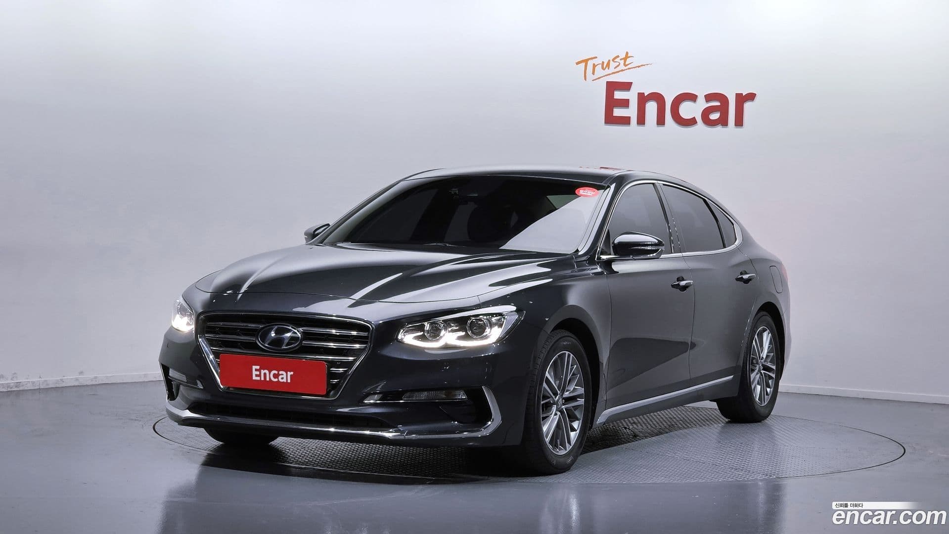 Main__Slider__Photo:Grandeur Hyundai 2018.5-0