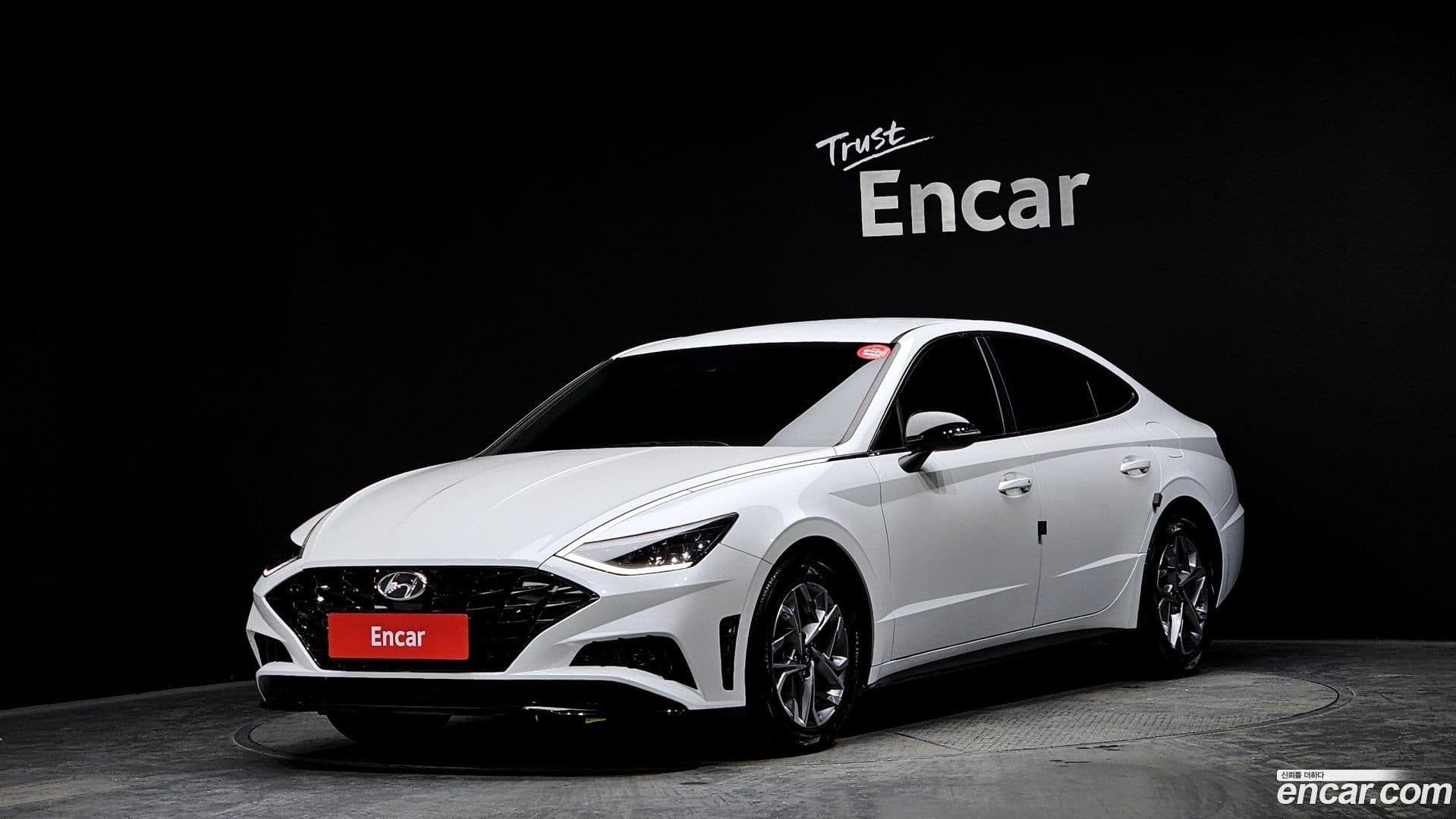 Main__Slider__Photo:Sonata Hyundai 2020.5-0