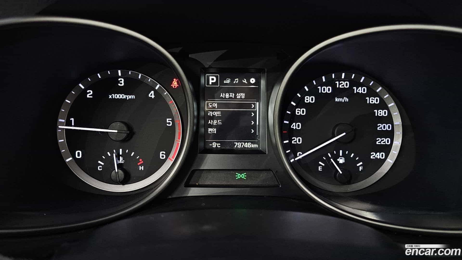 Santafe Hyundai 2017.4-INNER-008