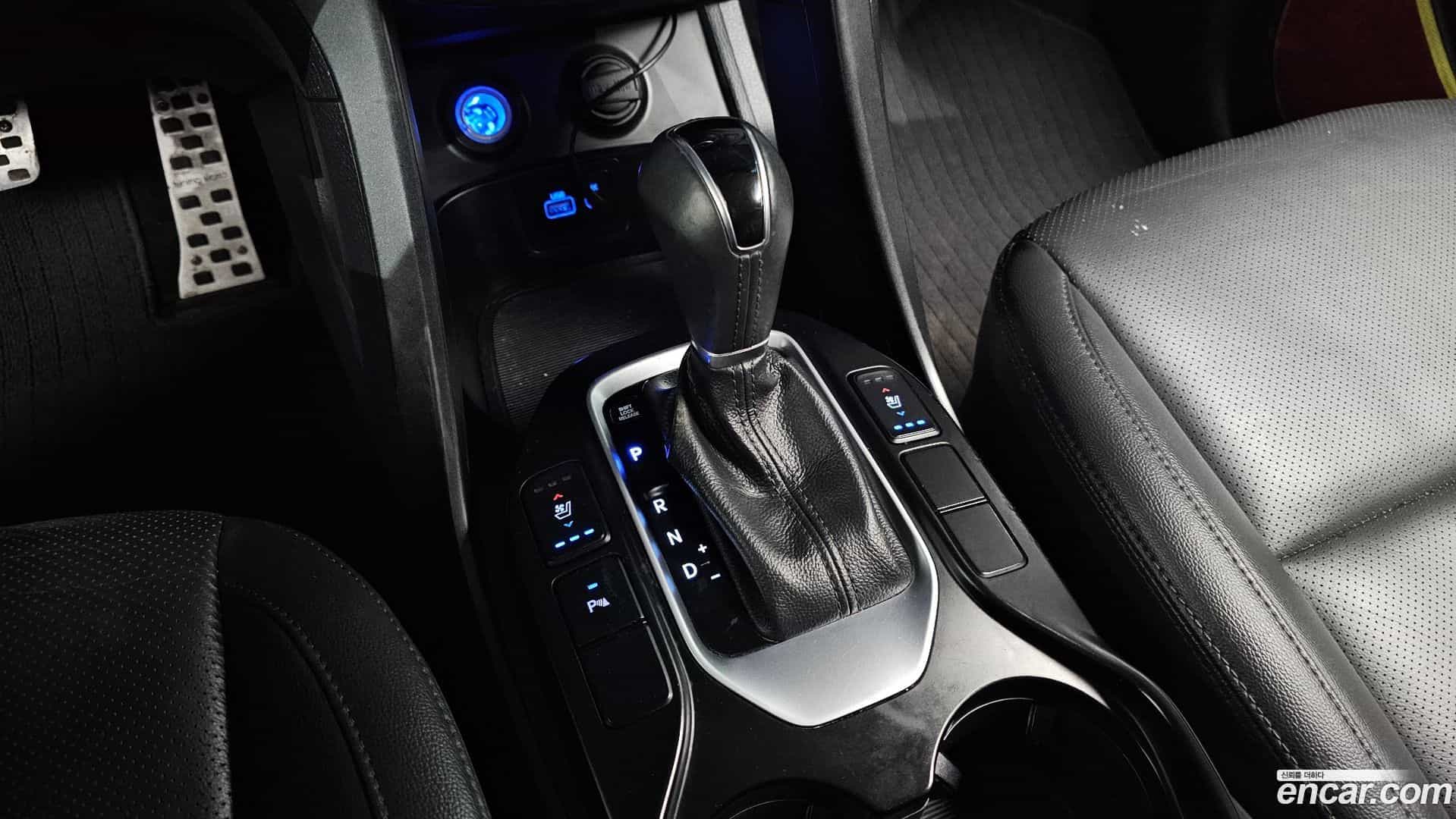 Santafe Hyundai 2017.4-INNER-009