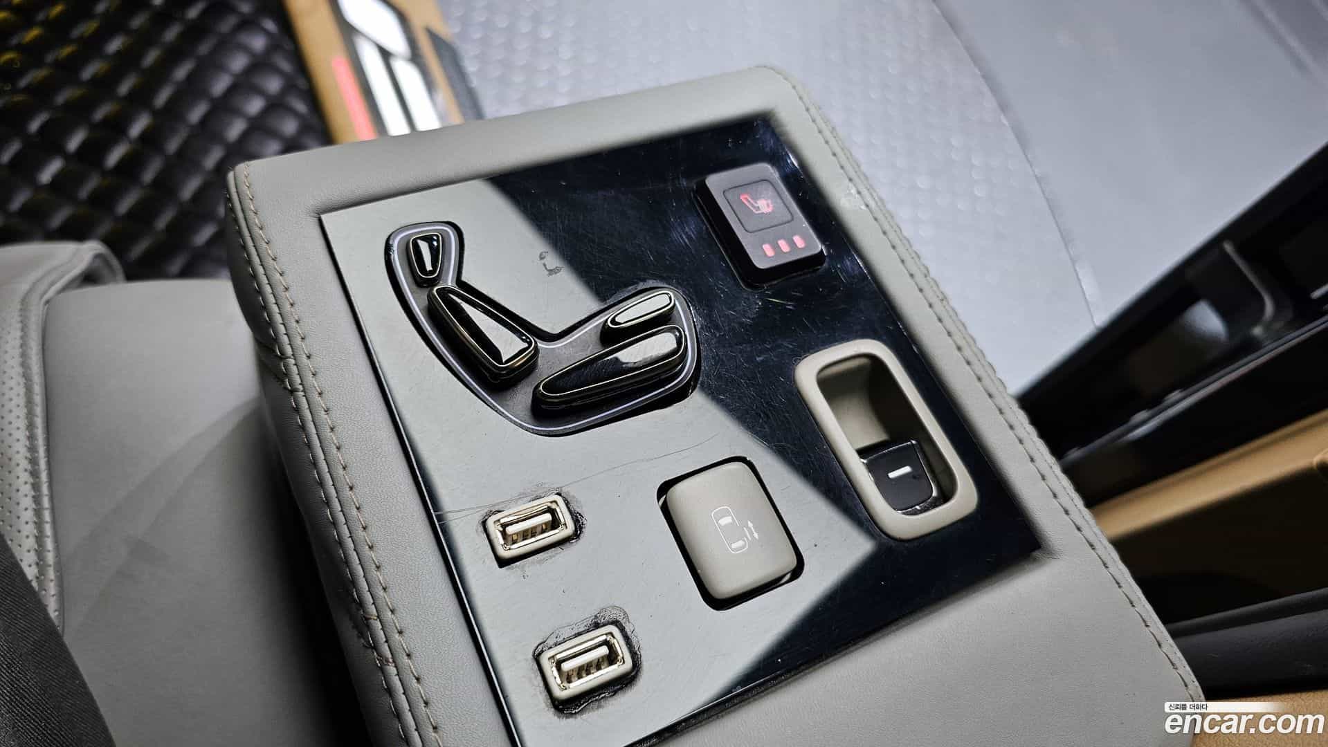 Canival Kia 2016.4-OPTION-024