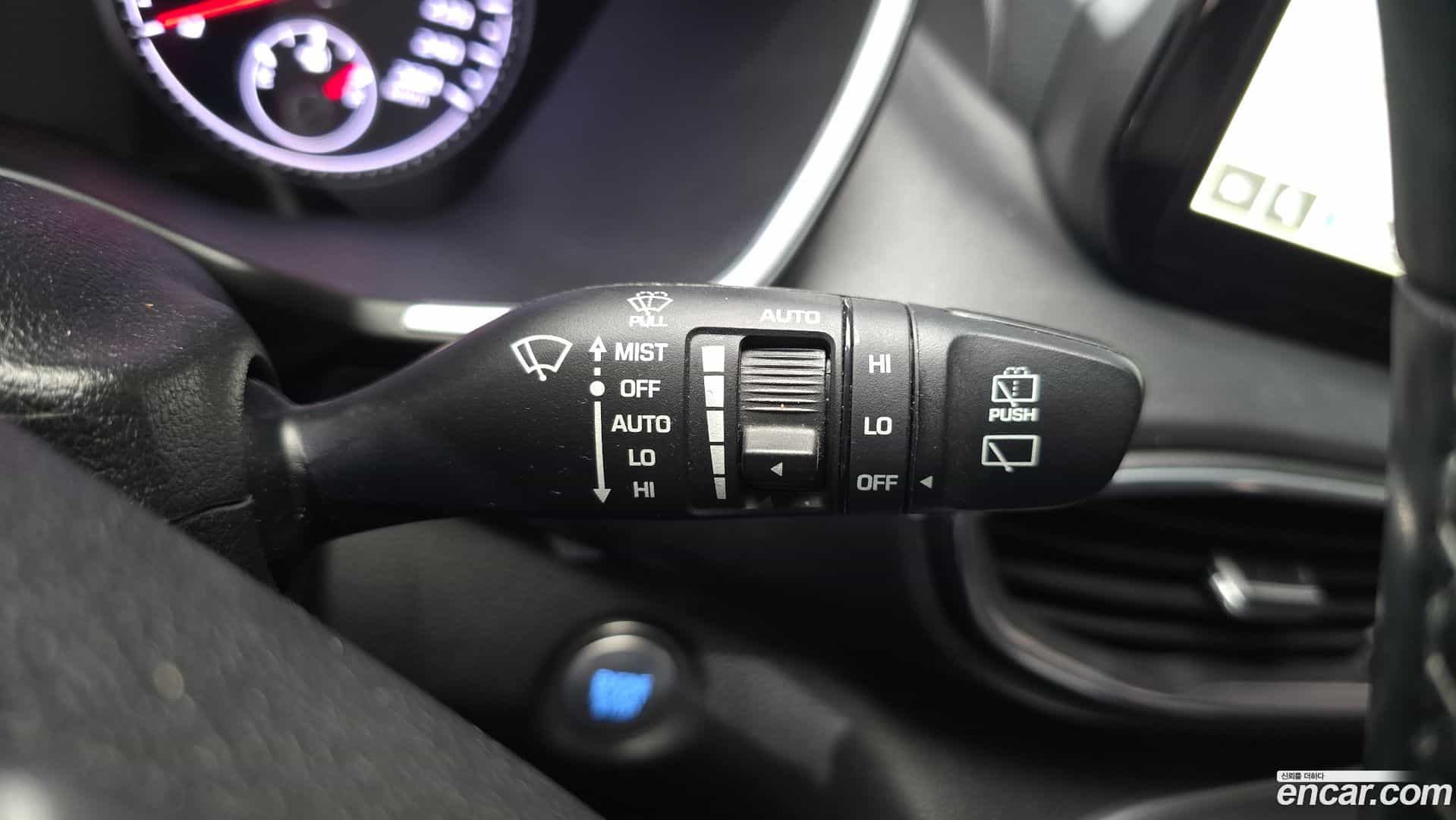 Santafe Hyundai 2022.2-OPTION-021