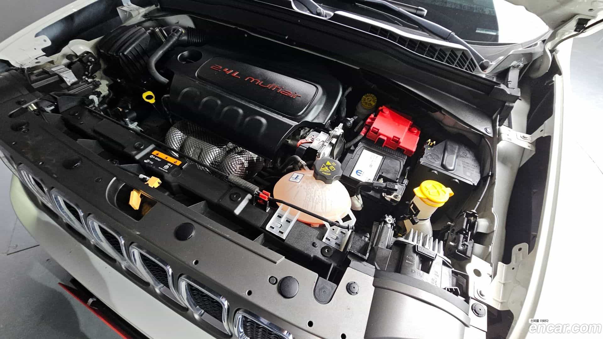 Renegade Jeep 2021.4-INNER-006