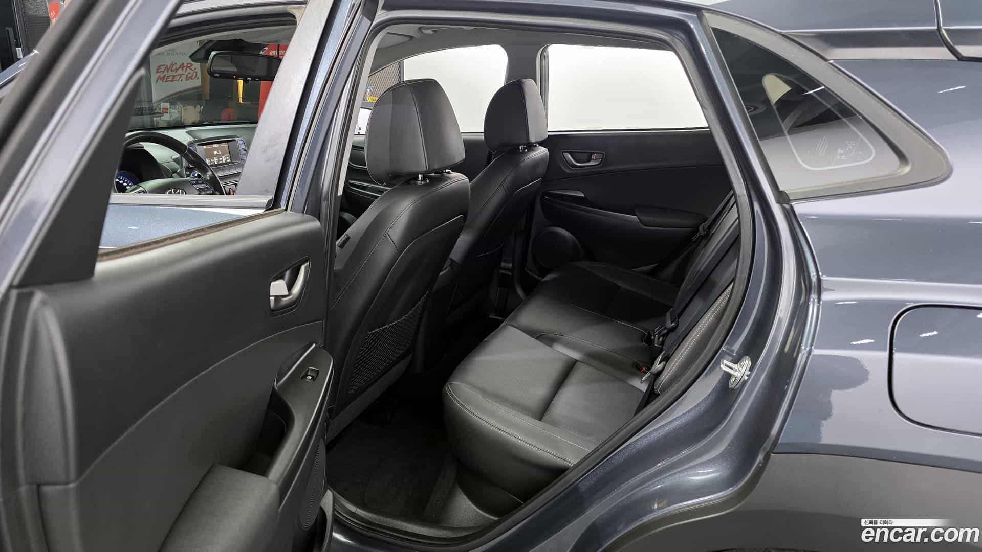 Kona Hyundai 2018.11-OPTION-015