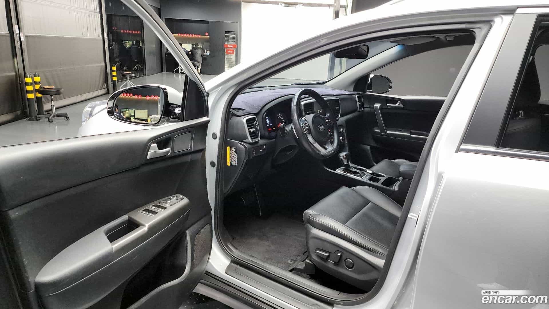 Sportage Kia 2019.4-INNER-010