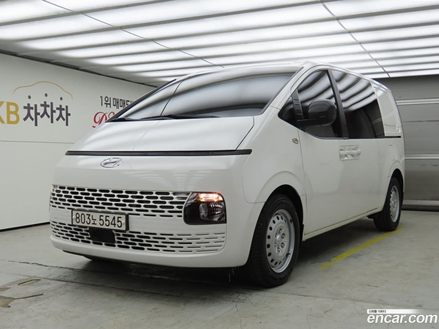 Main__Slider__Photo:Staria Hyundai 2022.9-0