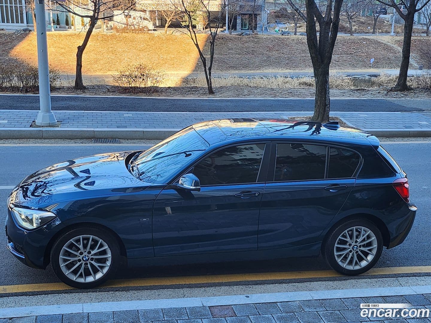 Main__Slider__Photo:1-Series BMW 2014.9-0