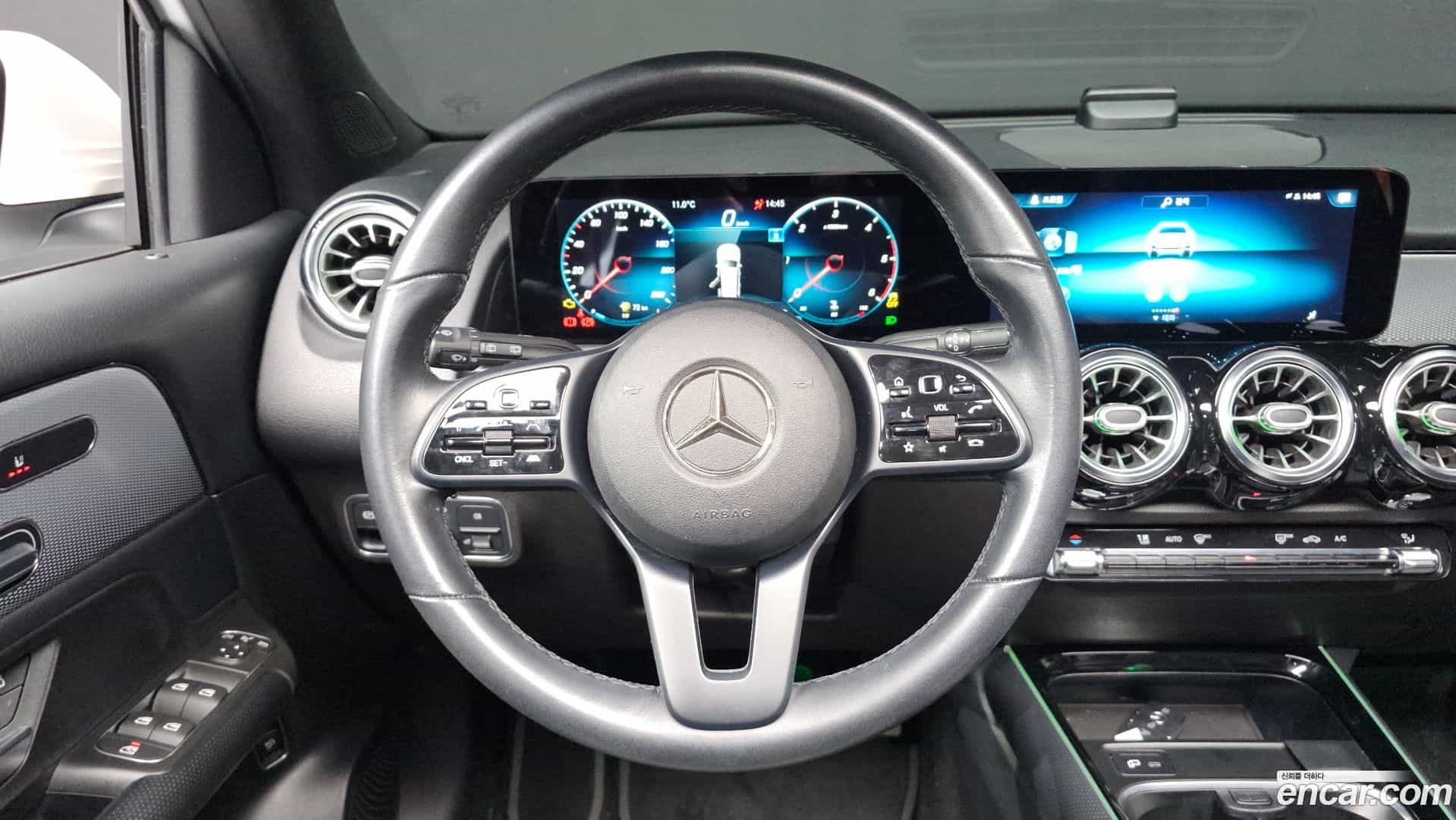 GLB-Class Mercedes-Benz 2021.0-OPTION-015