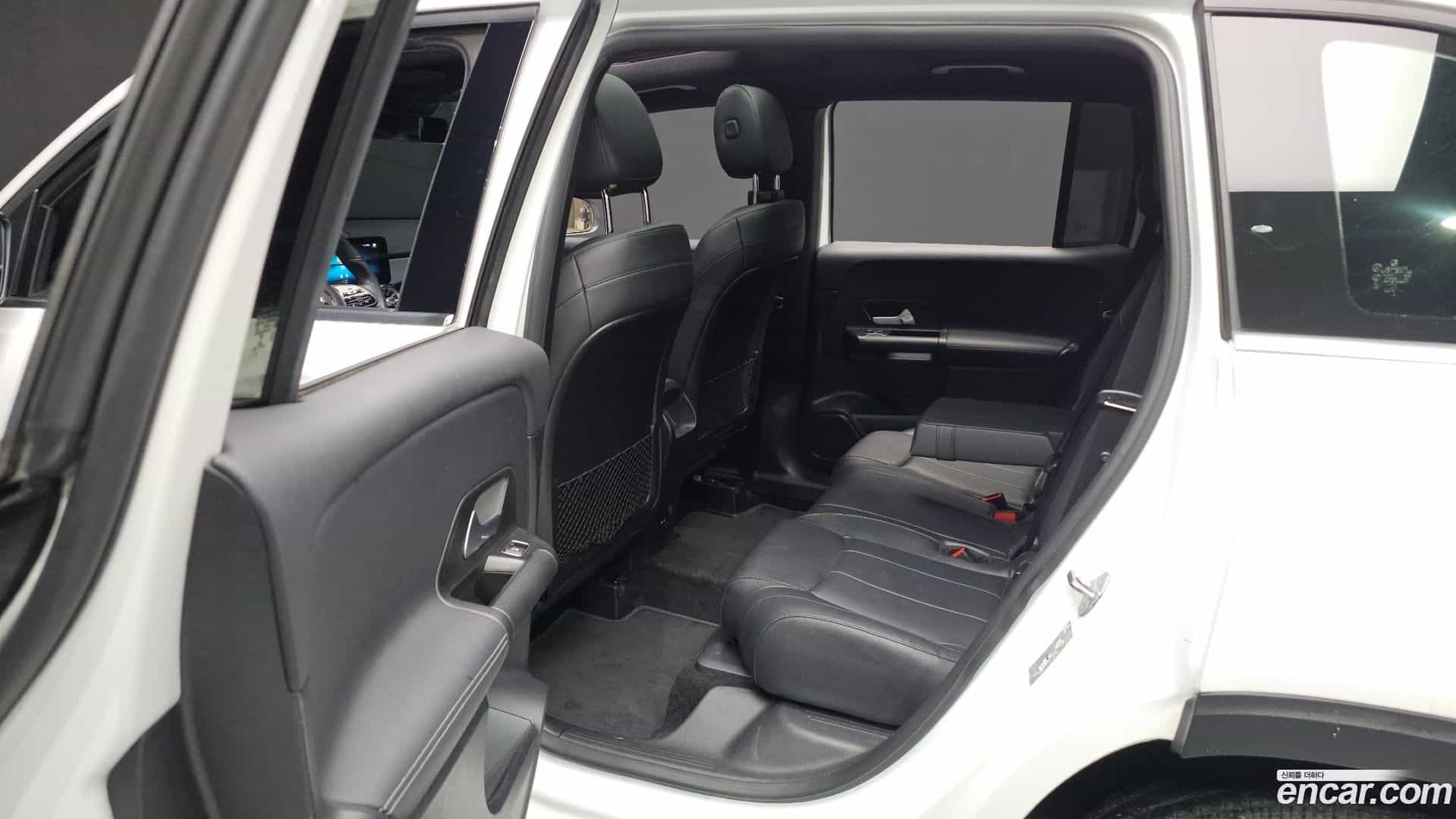 GLB-Class Mercedes-Benz 2021.0-OPTION-023